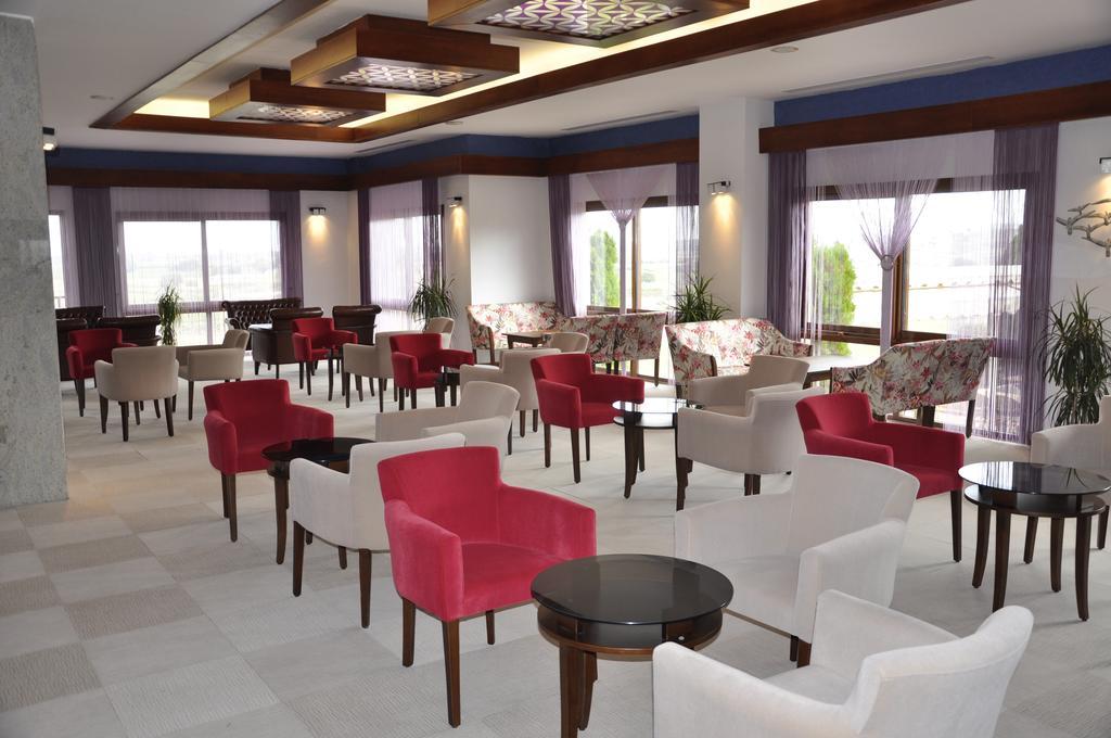 Umut Thermal Spa & Wellness Hotel Karakiran ภายนอก รูปภาพ