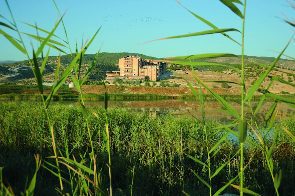 Umut Thermal Spa & Wellness Hotel Karakiran ภายนอก รูปภาพ