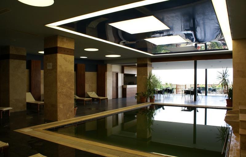Umut Thermal Spa & Wellness Hotel Karakiran ภายนอก รูปภาพ