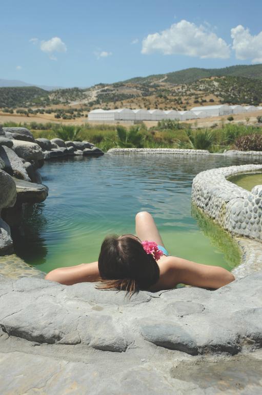 Umut Thermal Spa & Wellness Hotel Karakiran ภายนอก รูปภาพ