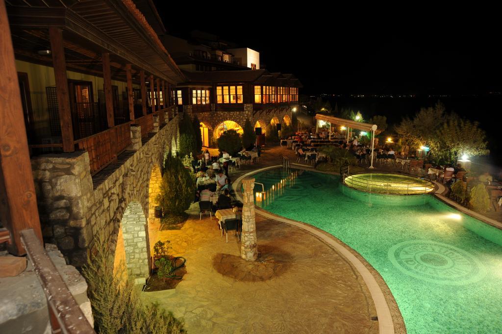 Umut Thermal Spa & Wellness Hotel Karakiran ภายนอก รูปภาพ